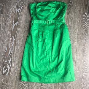 Size 4 kelly green strapless dress
